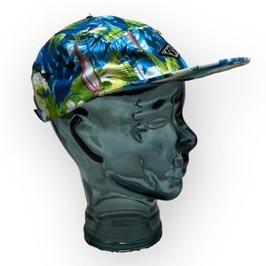 NWT Zumies Mauiwowie Blue 5 Panel Empyre Hat